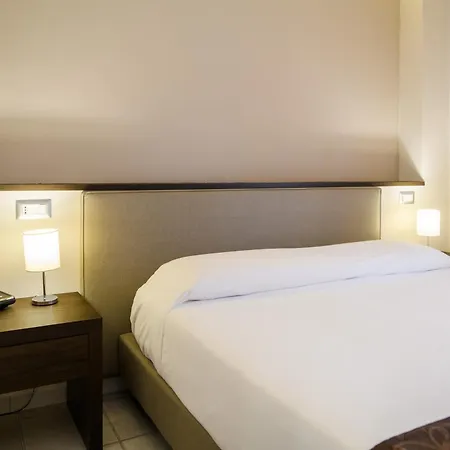 Tirreno 4* Сапри