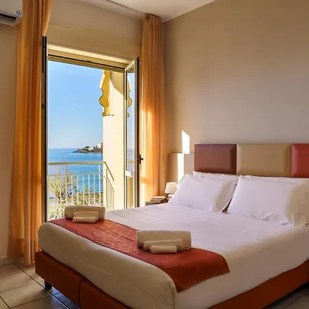 Tirreno Hotel