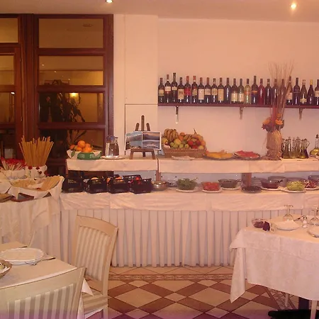 Hotel Tirreno