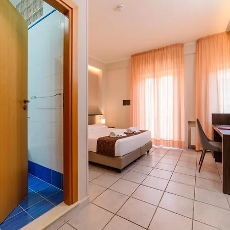 Hotel Tirreno 4*
