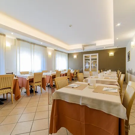 Tirreno 4*