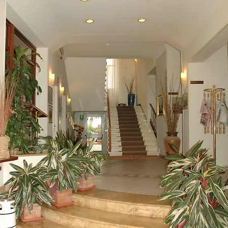 Hotel Tirreno 4*