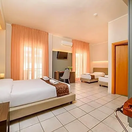 Tirreno Hotel 4*